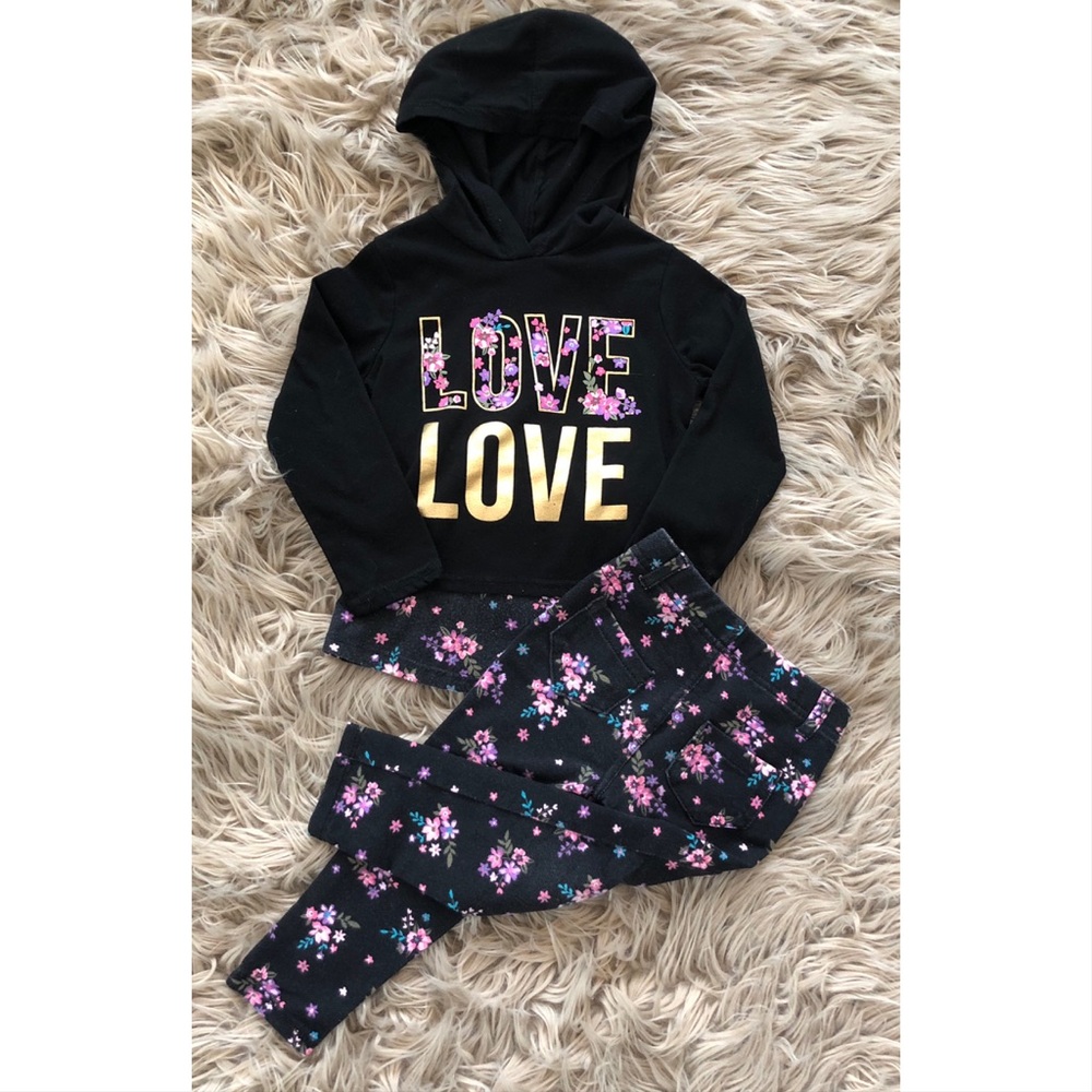 *Baby Girls 2T Floral LOVE Outfit*